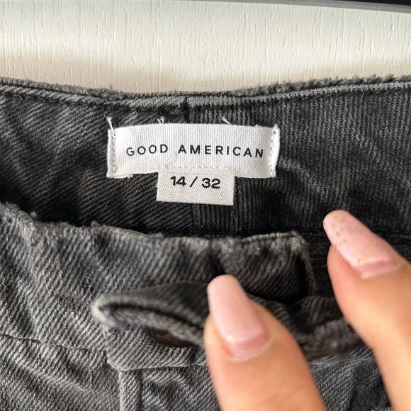 NWT Good American Good Boy Outseam Frayed Midrise Straight Jean size 14/32 - Picture 4 of 11